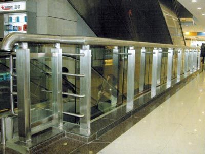 上乘不銹鋼護(hù)欄批發(fā)